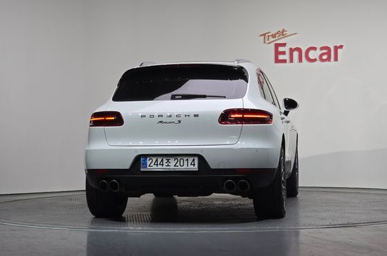Porsche Macan 3.0 S Diesel 95B — пробег 67 719 км — фото 4 из 5