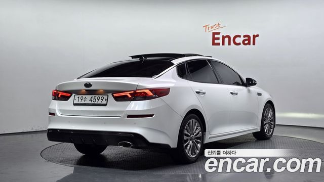 Kia K5 из Кореи Encar