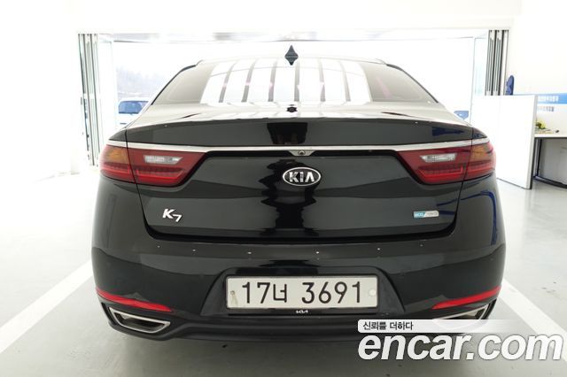Kia K7 из Кореи Encar