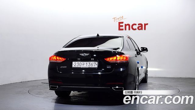 Hyundai Genesis из Кореи Encar
