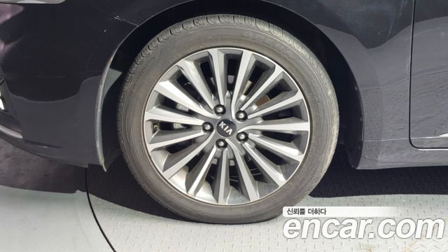 Kia K7 из Кореи Encar