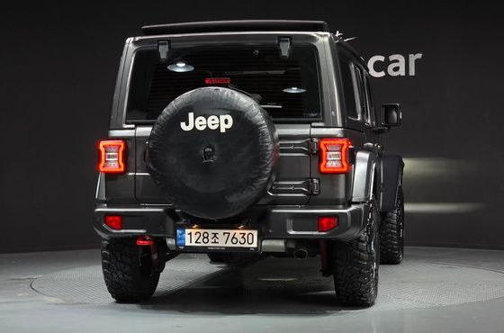 Jeep Wrangler 2.0 Rubicon Power Top 4Door — пробег 30 039 км — фото 4 из 5