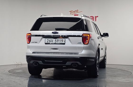 Ford Explorer 2.3 Limited 4WD 5th — пробег 99 415 км — фото 4 из 5