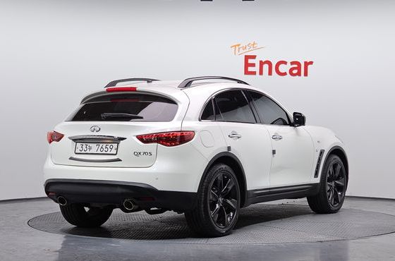 Infiniti QX70 3.7 AWD — пробег 116 404 км — фото 2 из 5