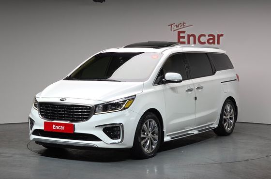 Kia Carnival 9-Seater Noblesse Special — пробег 95 235 км — фото 1 из 5