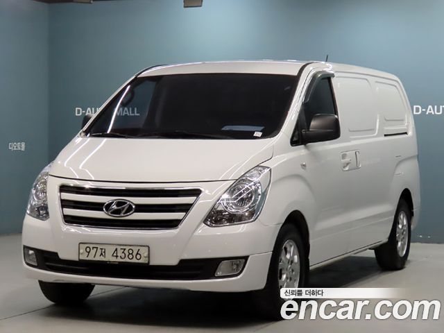 Hyundai Starex 3-Seater VAN CVX Deluxe — пробег 323 971 км — фото 1 из 5