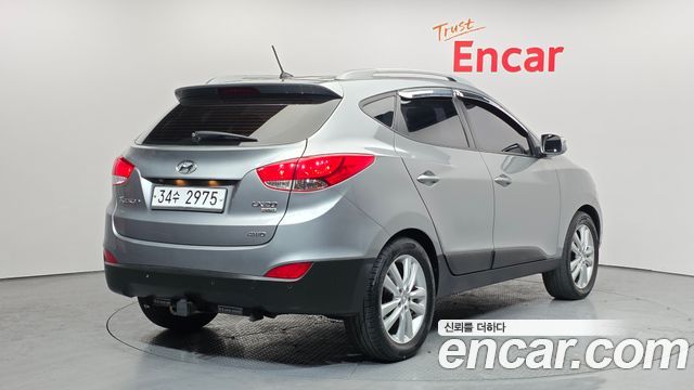 Hyundai Tucson Diesel 4WD LX20 Premier — пробег 184 763 км — фото 2 из 5