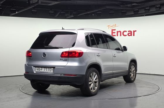 Volkswagen Tiguan 2.0 TDI Comfort 5N — пробег 60 890 км — фото 2 из 5
