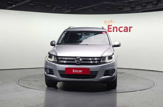 Volkswagen Tiguan 2.0 TDI Comfort 5N — пробег 60 890 км — фото 3 из 5