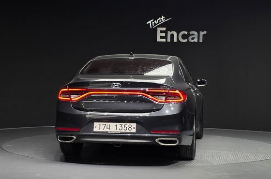 Hyundai Grandeur 2.2 Diesel Premium — пробег 175 551 км — фото 4 из 5