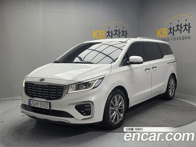 Kia Carnival из Кореи Encar