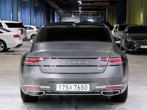 Genesis G90 Gasoline 3.5 Turbo e-S/C AWD — пробег 5 408 км — фото 3 из 5