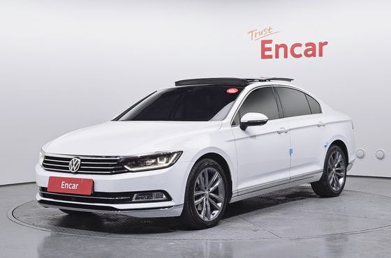 Volkswagen Passat 2.0 TDI Prestige — пробег 85 889 км — фото 1 из 5