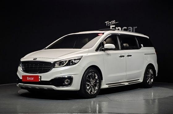 Kia Carnival 9-seater Prestige — пробег 87 469 км — фото 1 из 5