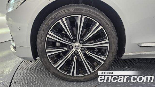 Volvo S90 из Кореи Encar