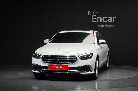 Mercedes-Benz E-Class E220d 4MATIC Exclusive — пробег 33 287 км — фото 3 из 5