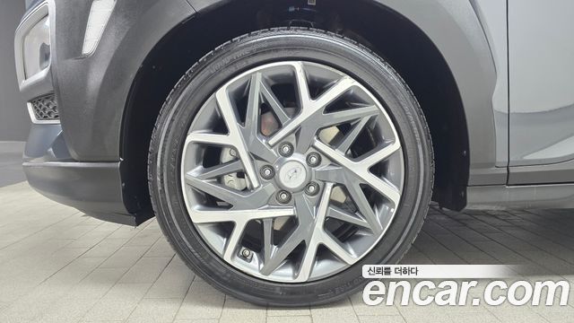 Hyundai Kona из Кореи Encar