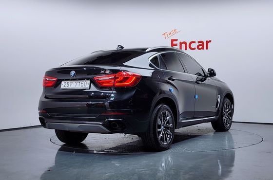 BMW X6 xDrive 30d — пробег 121 117 км — фото 2 из 5