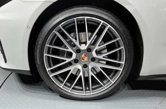 Porsche Panamera 2.9 AWD — пробег 12 713 км — фото 5 из 5