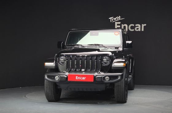 Jeep Wrangler 2.0 Overland Power Top 4Door — пробег 37 200 км — фото 3 из 5