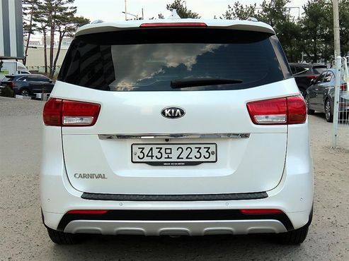 Kia Carnival 9-seater Noblesse — пробег 162 500 км — фото 4 из 5