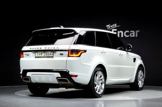 Land Rover Range Rover Sport 3.0 SDV6 HSE Dynamic — пробег 121 562 км — фото 2 из 5