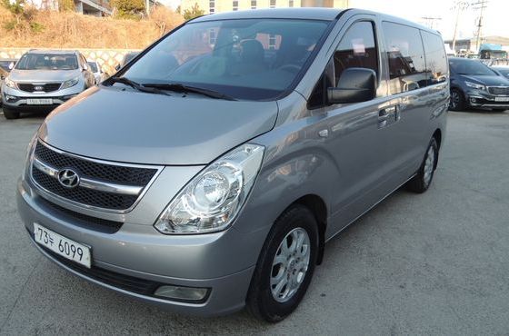 Hyundai Starex 12-Seater Wagon CVX Luxury — пробег 144 412 км — фото 1 из 5