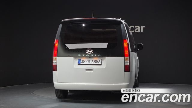 Hyundai Staria из Кореи Encar