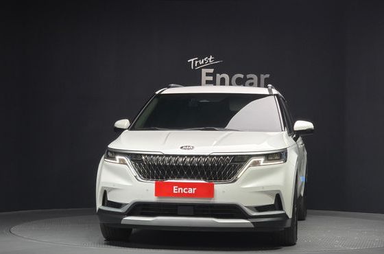 Kia Carnival Diesel 9-Seater Prestige — пробег 110 020 км — фото 3 из 5