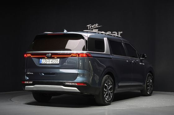 Kia Carnival 9-Seater Prestige — пробег 54 926 км — фото 2 из 5