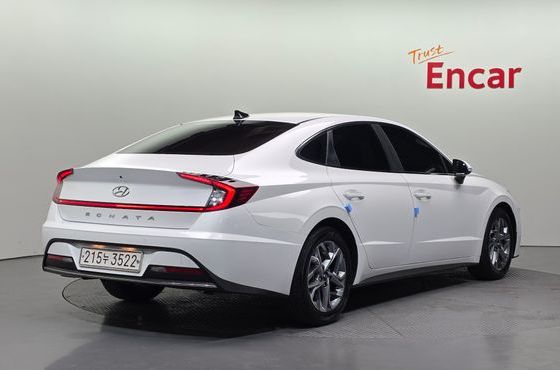 Hyundai Sonata 2.0 Premium Family — пробег 61 424 км — фото 2 из 5