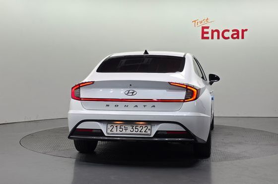 Hyundai Sonata 2.0 Premium Family — пробег 61 424 км — фото 4 из 5