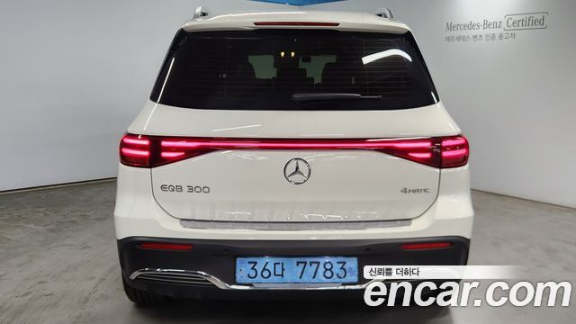 Mercedes-Benz EQB из Кореи Encar