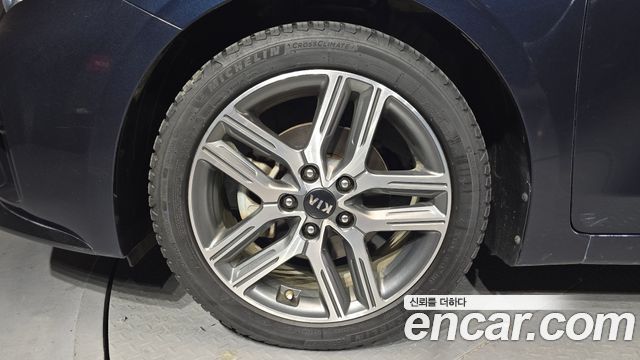 Kia K3 из Кореи Encar