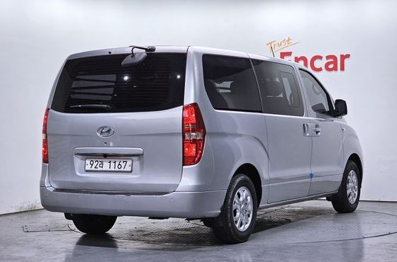Hyundai Starex 5-Seater LPi VAN CVX Luxury — пробег 109 462 км — фото 2 из 5