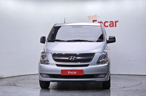 Hyundai Starex 5-Seater LPi VAN CVX Luxury — пробег 109 462 км — фото 3 из 5