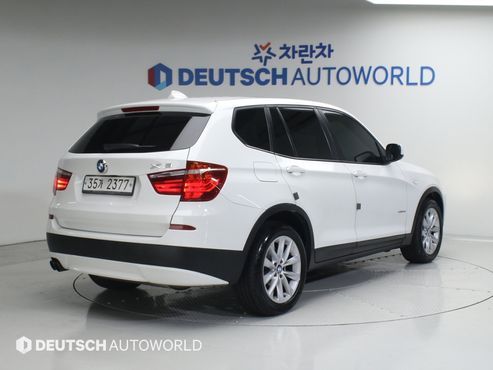 BMW X3 xDrive 28i — пробег 127 379 км — фото 2 из 5