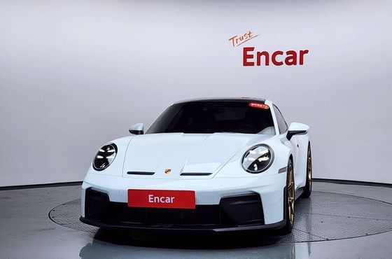 Porsche 911 GT3 Touring — пробег 18 км — фото 3 из 5
