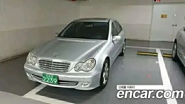 Mercedes-Benz C-Class из Кореи Encar