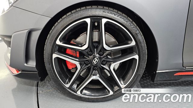 Hyundai Veloster из Кореи Encar