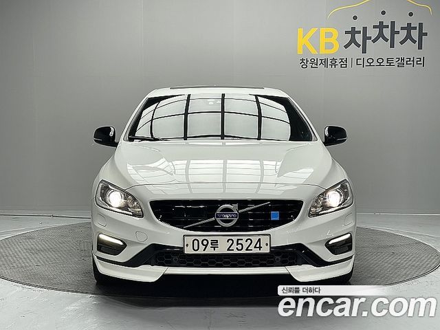 Volvo S60 из Кореи Encar