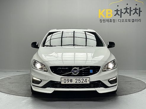 Volvo S60 Polester 2nd — пробег 78 571 км — фото 3 из 5