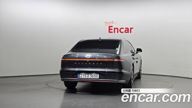 Hyundai Grandeur из Кореи Encar