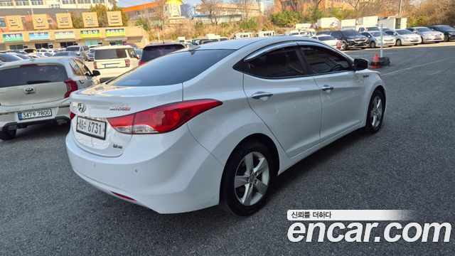 Hyundai AVANTE M16 GDI Blue Saver — пробег 258 000 км — фото 4 из 5