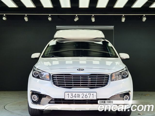 Kia Carnival из Кореи Encar