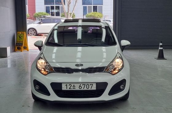 Kia pride 1.6 GDI Hatchback Prestige — пробег 104 084 км — фото 3 из 5
