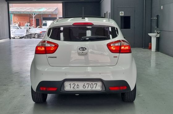 Kia pride 1.6 GDI Hatchback Prestige — пробег 104 084 км — фото 4 из 5