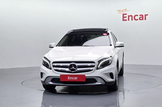 Mercedes-Benz GLA-Class GLA200 d — пробег 72 169 км — фото 3 из 5
