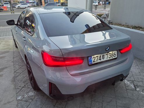 BMW 3-Series 320i M Sport — пробег 650 км — фото 3 из 5