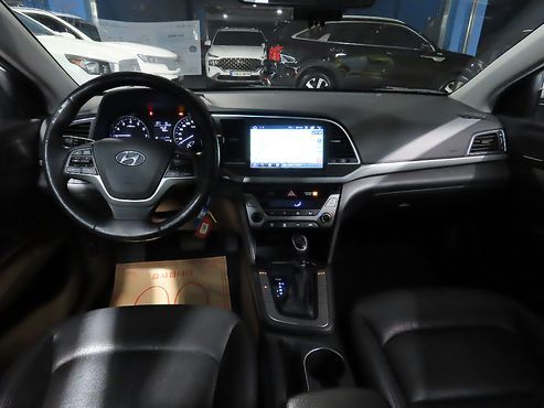 Hyundai AVANTE 1.6 GDI Smart — пробег 143 379 км — фото 5 из 5